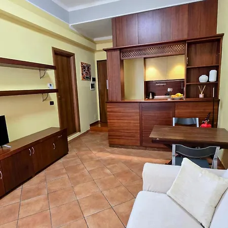 Nel Sole Bilocale Apartment *